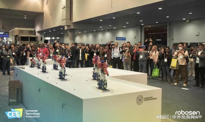 道！中国潮玩超车的机会来了……九游会真人游戏第一品牌千亿新赛(图5)